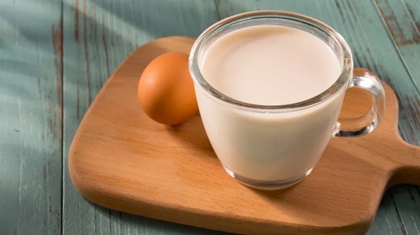 多喝牛奶能促进卵子生长
