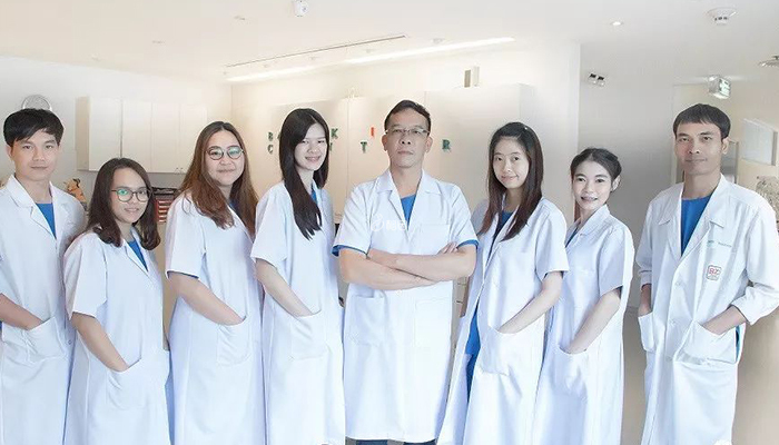泰国bnh医院实验室医生
