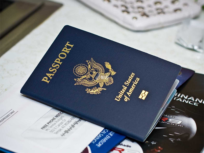 美宝回国需要申请美国护照