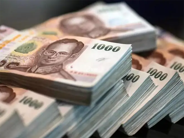 入境泰国需要携带人民币5000元或等值外币