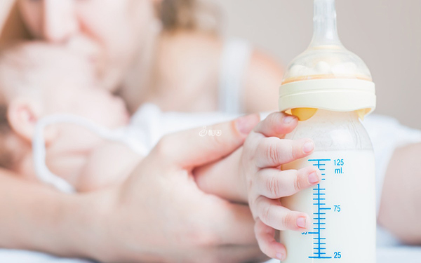 九个月宝宝5-7小时喝一次奶