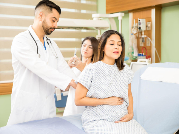 孕妇在孕期要检查甲胎蛋白