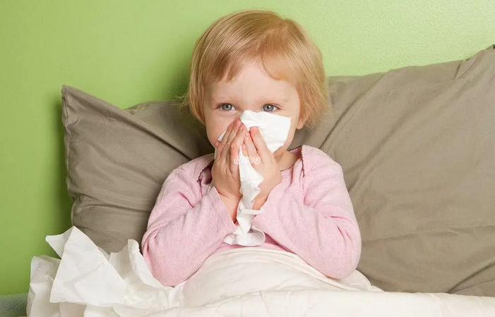 宝宝受凉流鼻涕是感冒的症状