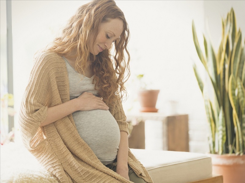 54岁女性自然怀孕几率总的来说不到1%