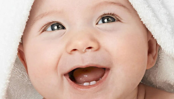 宝宝出牙时间存在个体差异