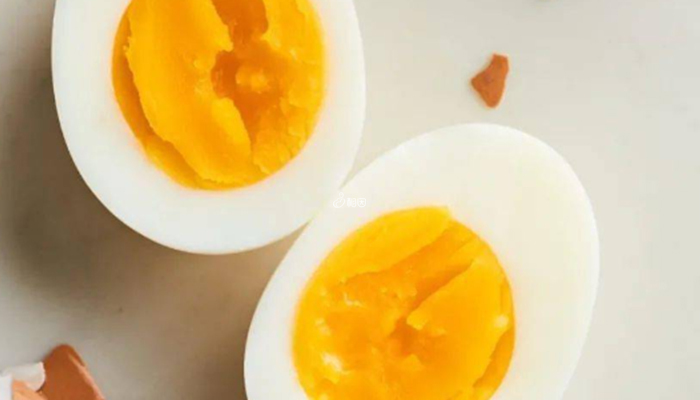 吃鸡蛋对大脑发育有好处