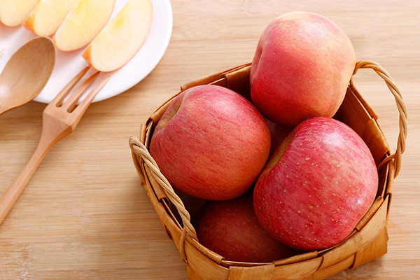 常吃苹果可以延缓肌瘤生长