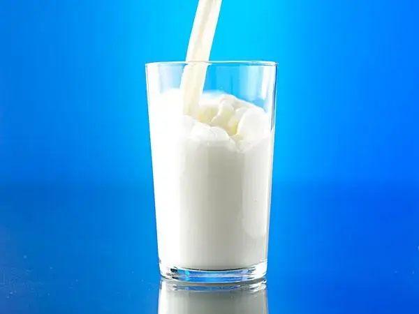肌瘤患者可以喝牛奶